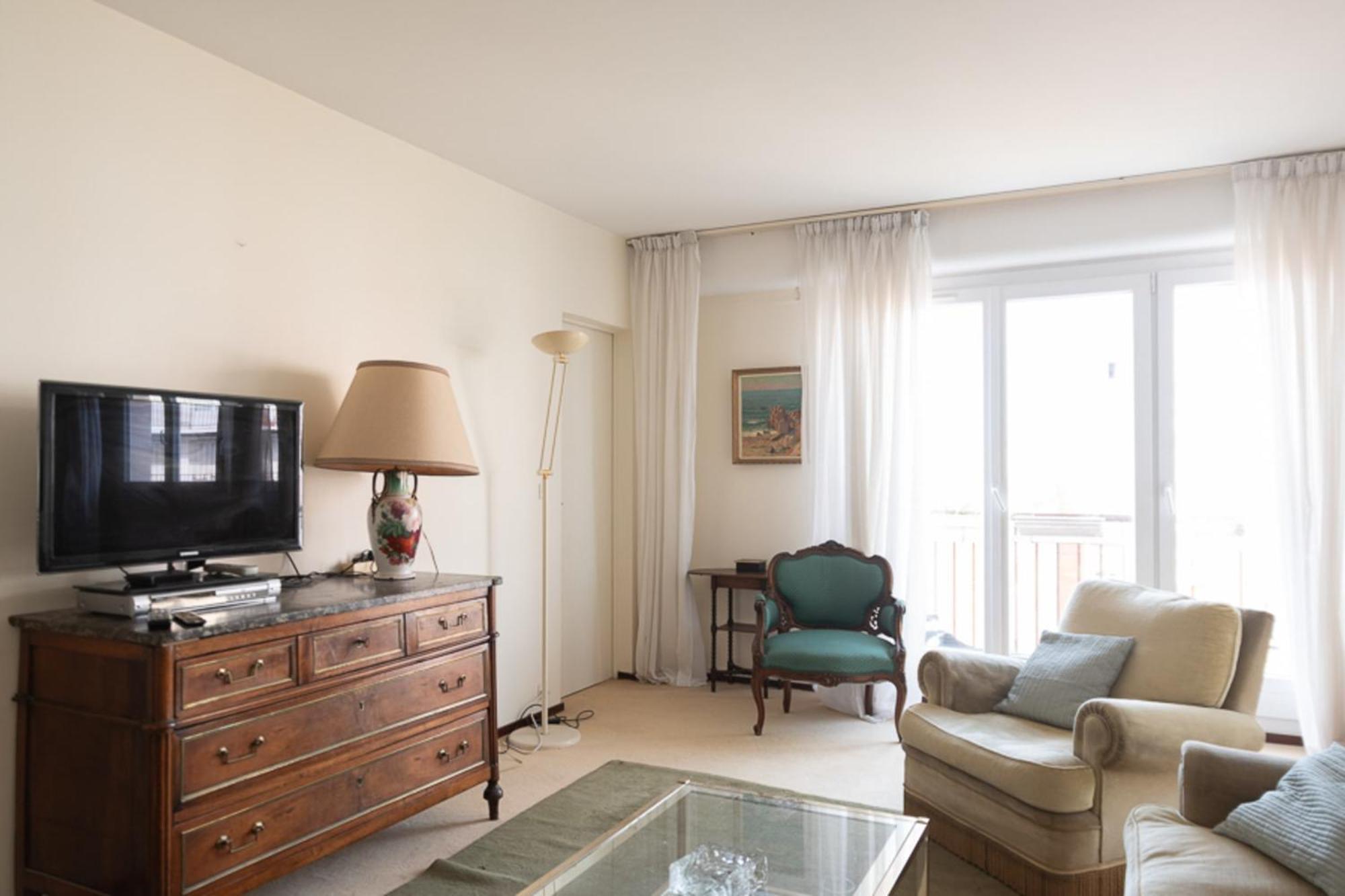 불로니으 빌렁꾸흐 Lovely 66 M 2 Steps From The City Center 아파트 외부 사진