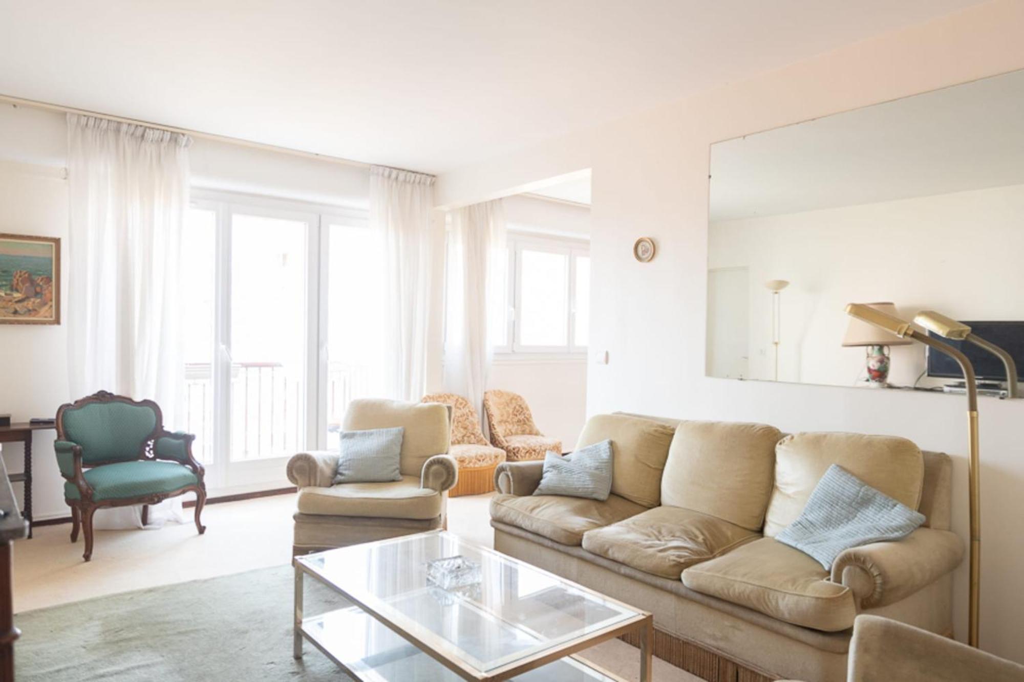 불로니으 빌렁꾸흐 Lovely 66 M 2 Steps From The City Center 아파트 외부 사진
